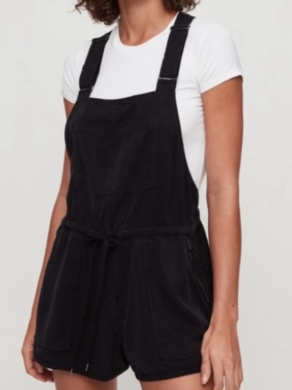 Aritzia Wilfred Free Short Overalls - Size M
